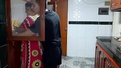 Odtwórz Latynoska MILF Aly Denali uwiedziona w kuchni podczas loda z dużym kutasem