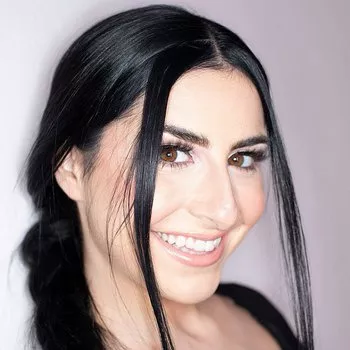 ポルノスター Kaitlyn Katsaros
