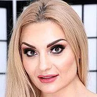 Porno Yıldızı Caty Kiss