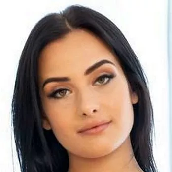 Pornstar Maria Wars